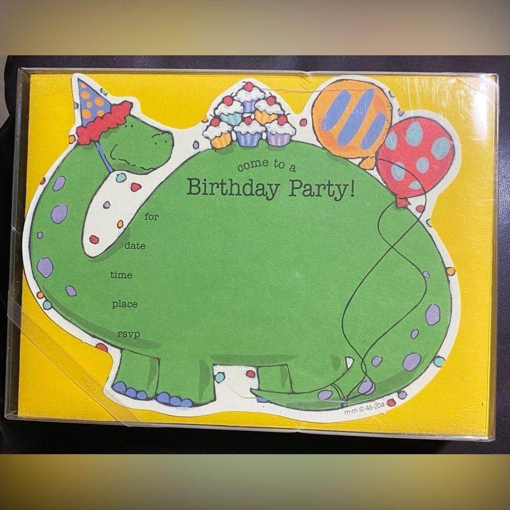 Invitations Envelopes 3) boxes of 10 Dinosaur design come to a Birthday Party!
